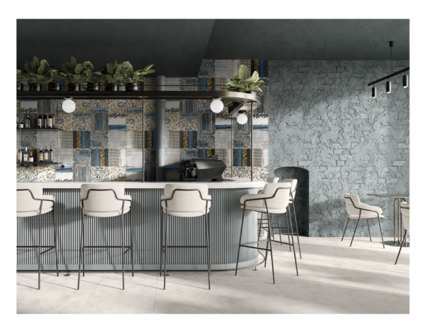 AMB_KLIMT_COOL_GHOST_PUBBLICO